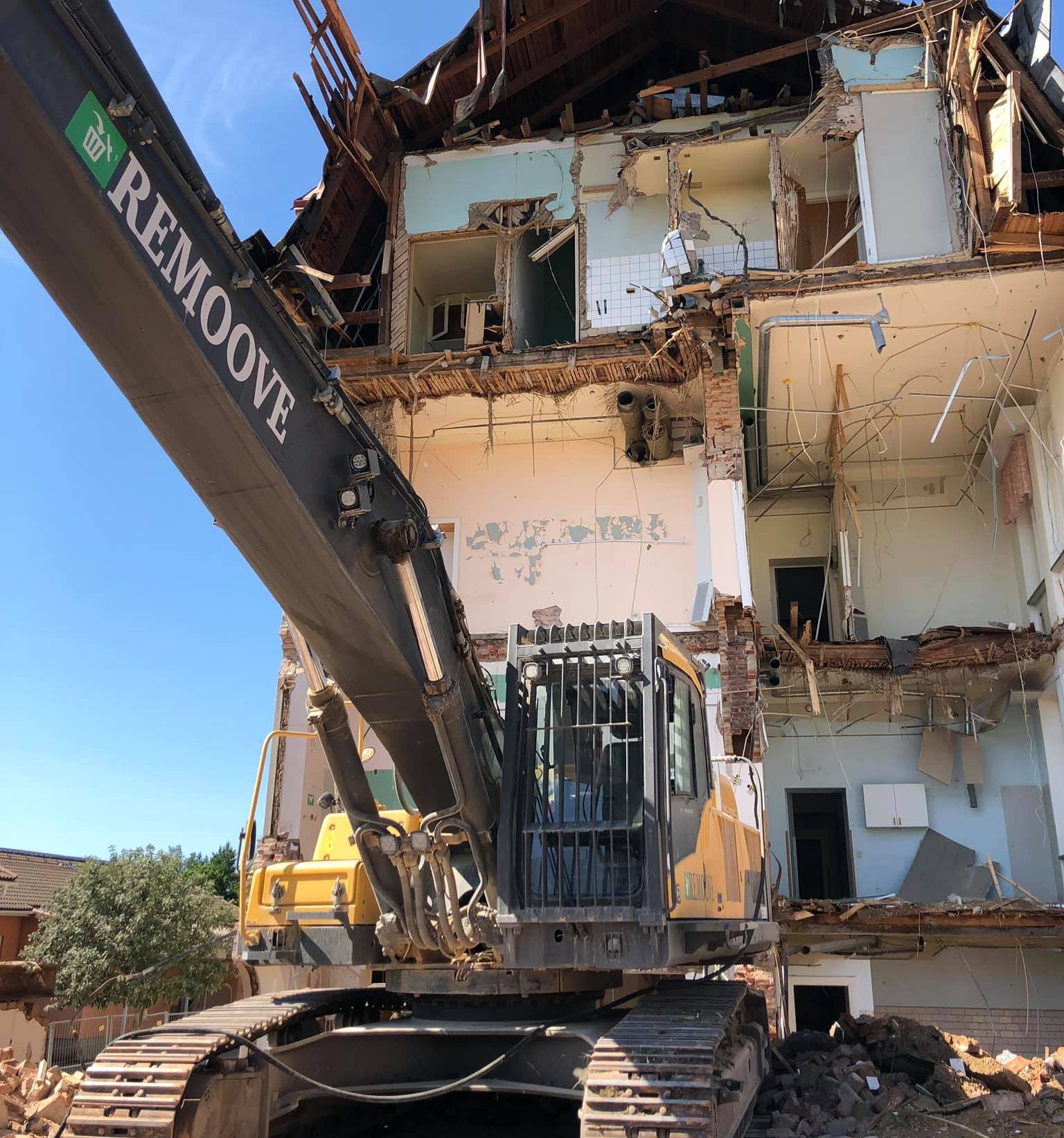 67759426_1232001410337503_7940867241464037376_o(1)