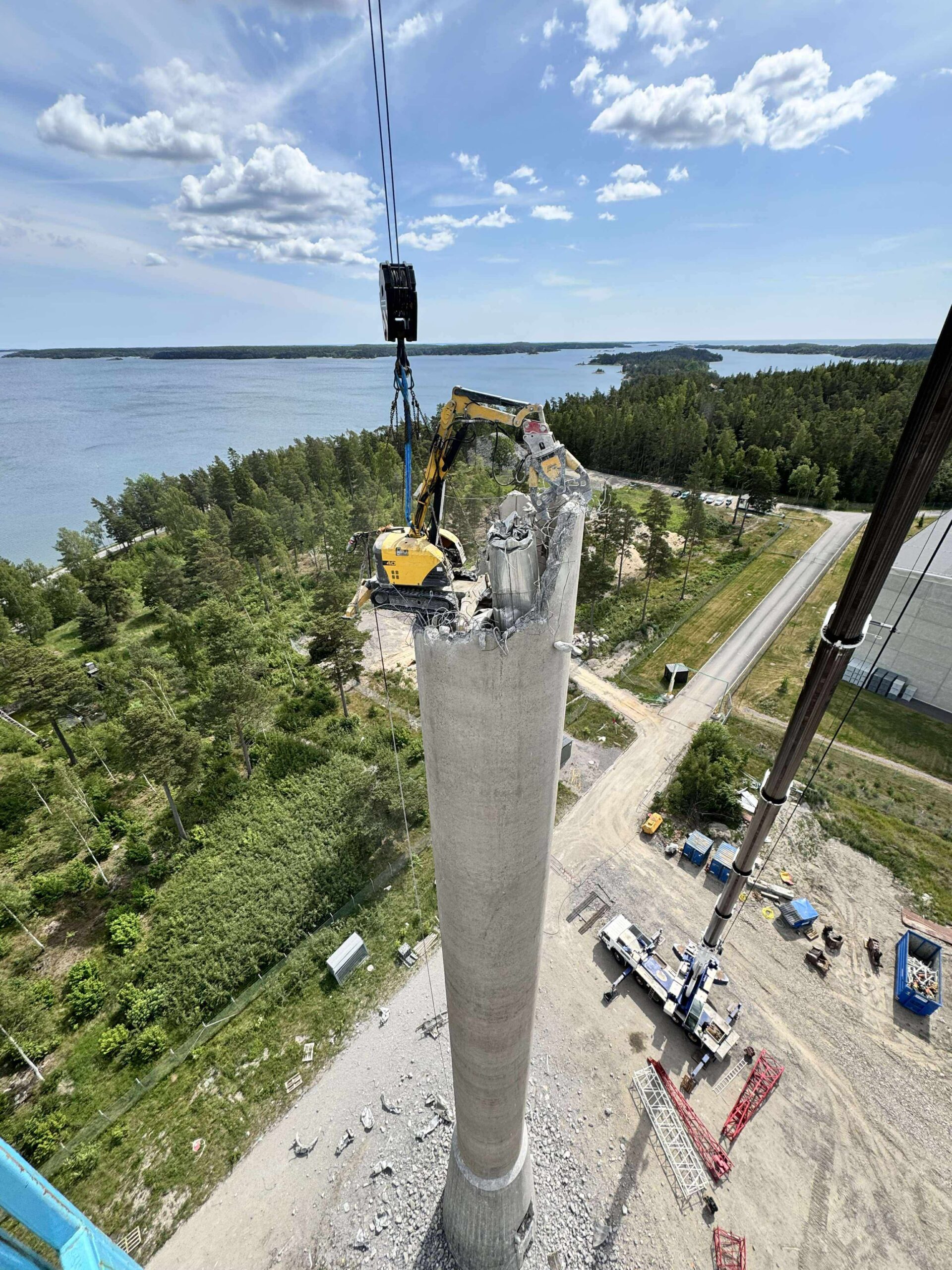 563b611fa8d69653f43e58251f2e1821